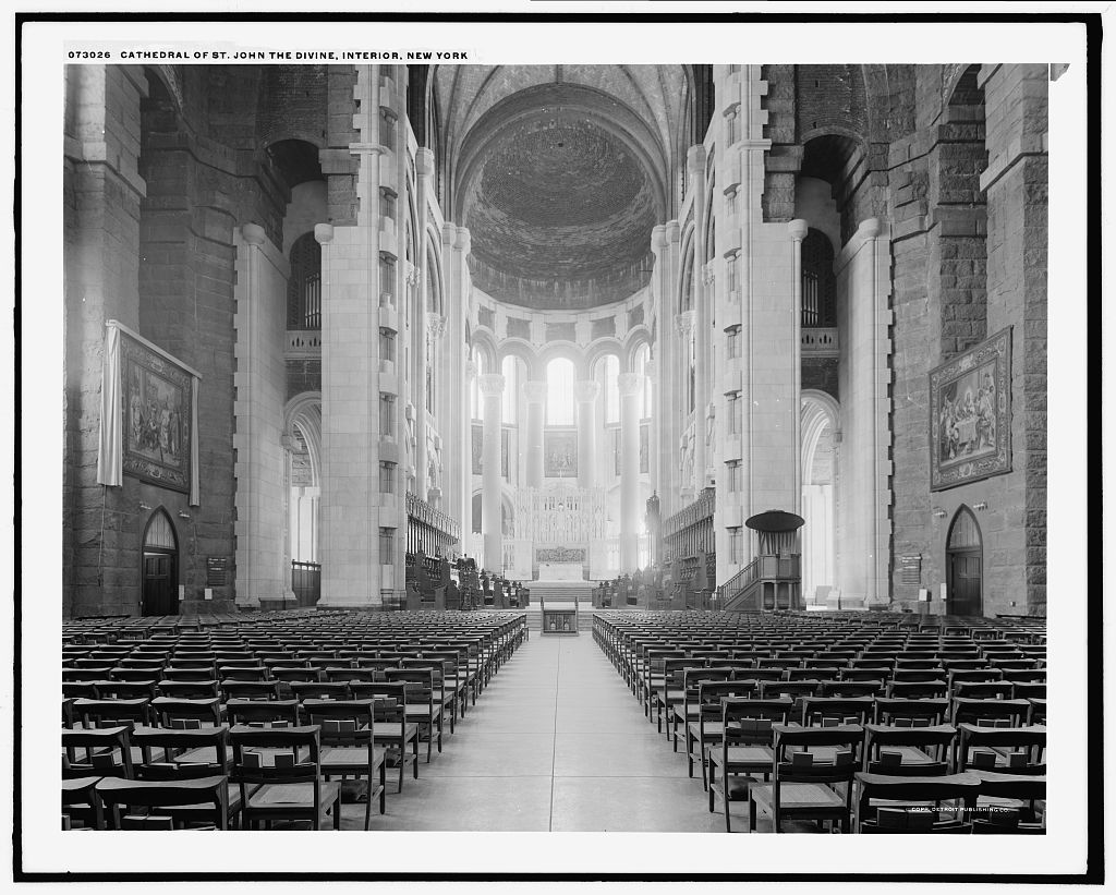 cathedral-of-st-john-the-divine-1910